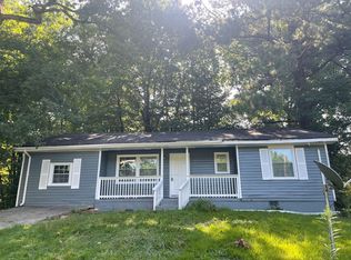 1647 Bridgeport Dr NW, Atlanta, GA 30318