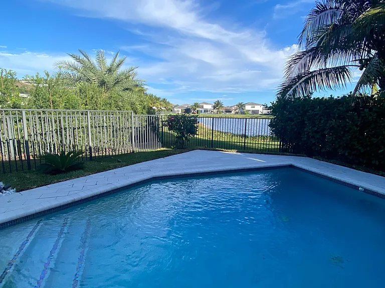 17296 Sea Blossom Way — Photo 10