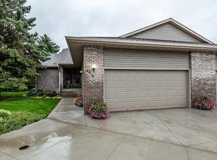4418 S River Haven Rd, Moorhead, MN 56560