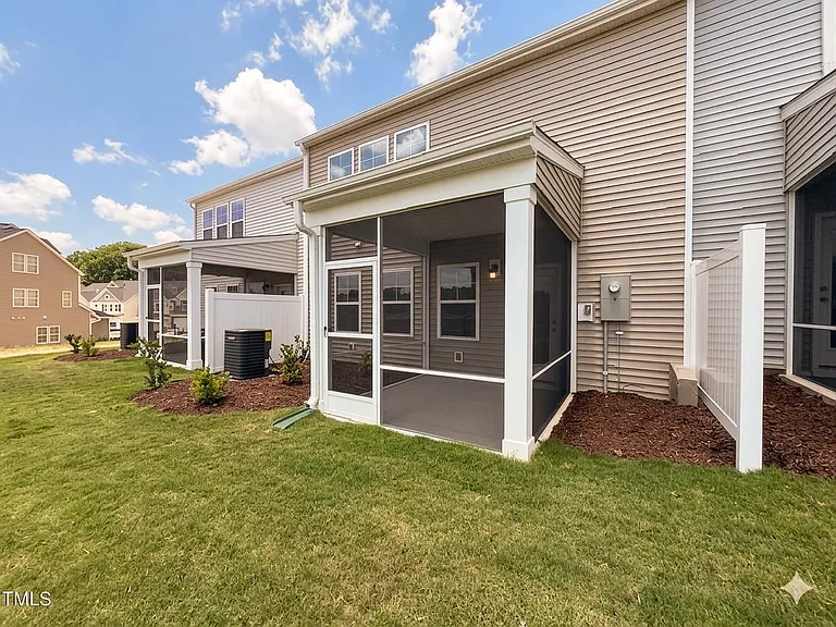 237 Shingle Oak Rd — Photo 17