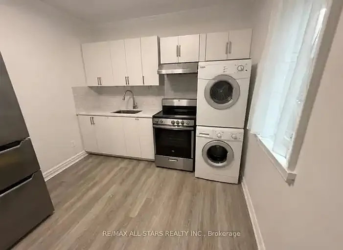 1 bed, 1.0 bath, 611 sqft, $2,390 — Photo 2