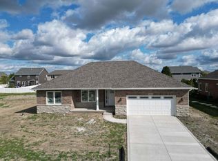 9336 W 106th Place St, John, IN 46373