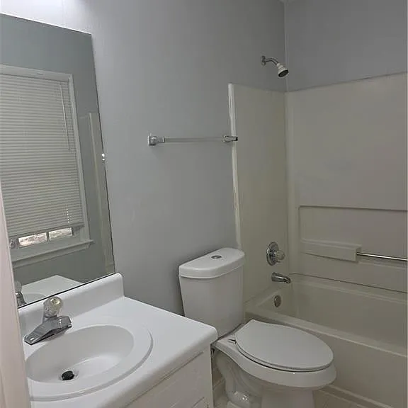 6702 Chupp Rd #A — Photo 10