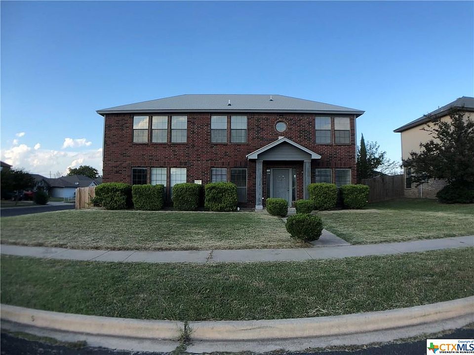 1st image of 2907 Cactus Dr