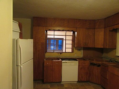 3rd image of 173 E Squantum St