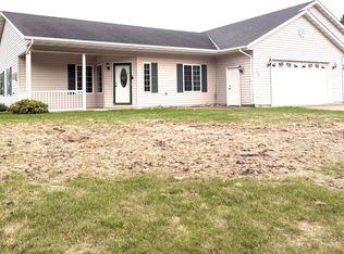 386 Lake Ave NE, Clearbrook, MN 56634