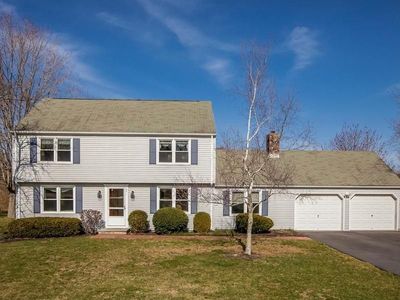 271 E River Rd, Guilford, CT, 06437
