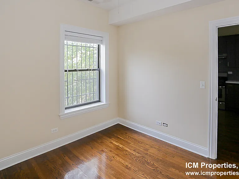 3721 N Wilton Ave #1 — Photo 4