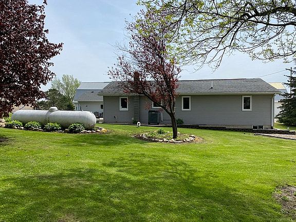 2nd image of 23891 310th St