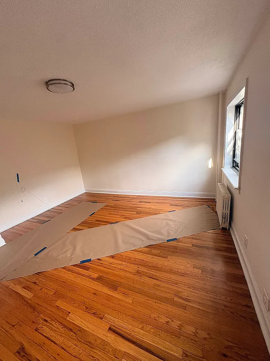 20-74 26th Street — Photo 3
