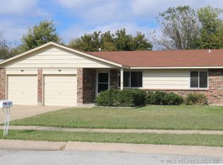 11511 E 63rd St, Broken Arrow, OK 74012