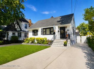 95 Howton Ave, Staten Island, NY 10308