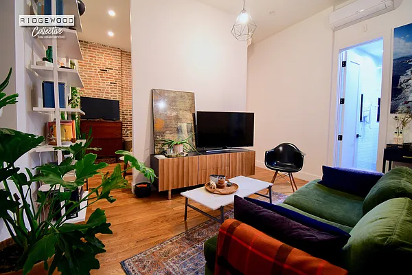 Rented by Voro NYC | media 29