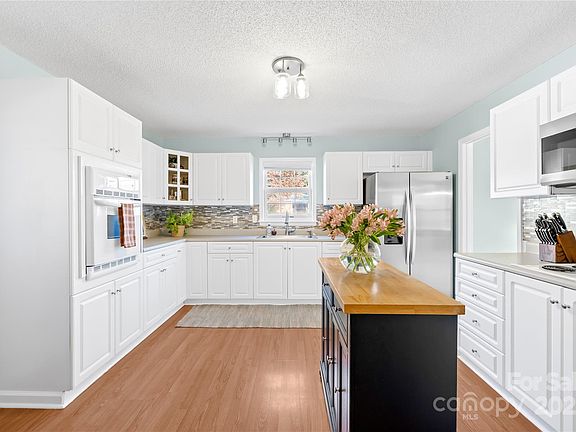 2nd image of 116 Overcash Ave