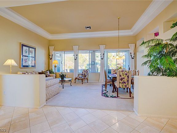 4th image of 2909 Vista Butte Dr