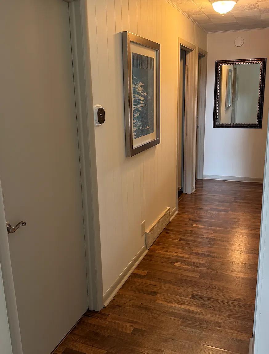 2500 Lakefront Dr — Photo 4