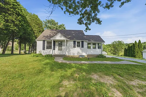 2923 Pickle Rd Photo 1