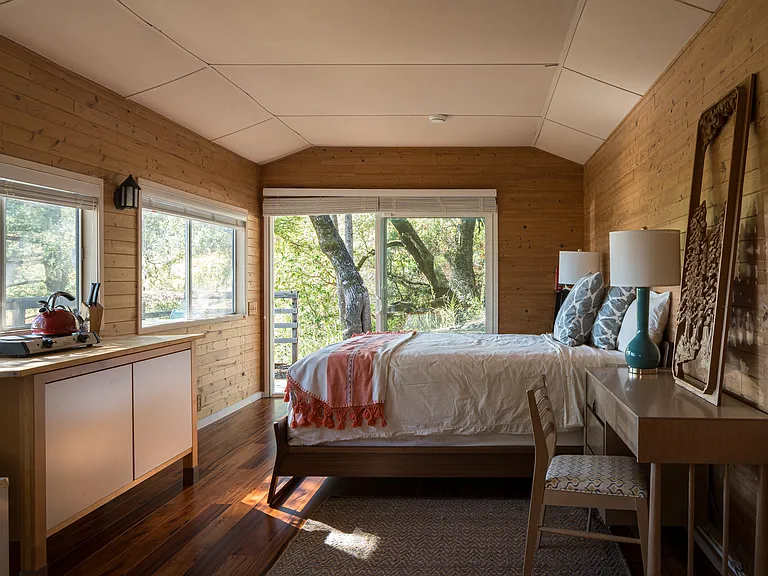 Guest cottage 3