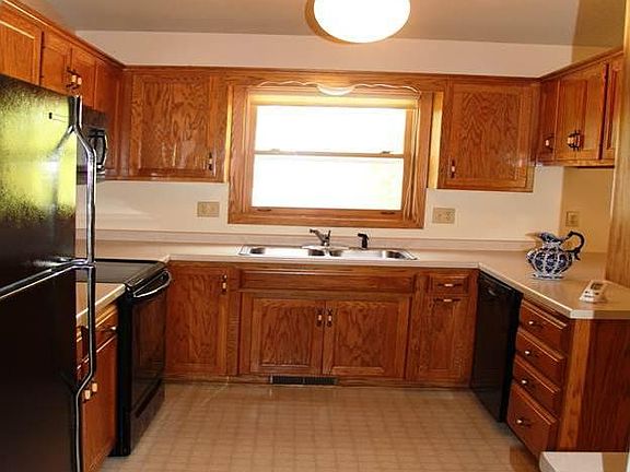 5th image of 5622 23rd Ave NW