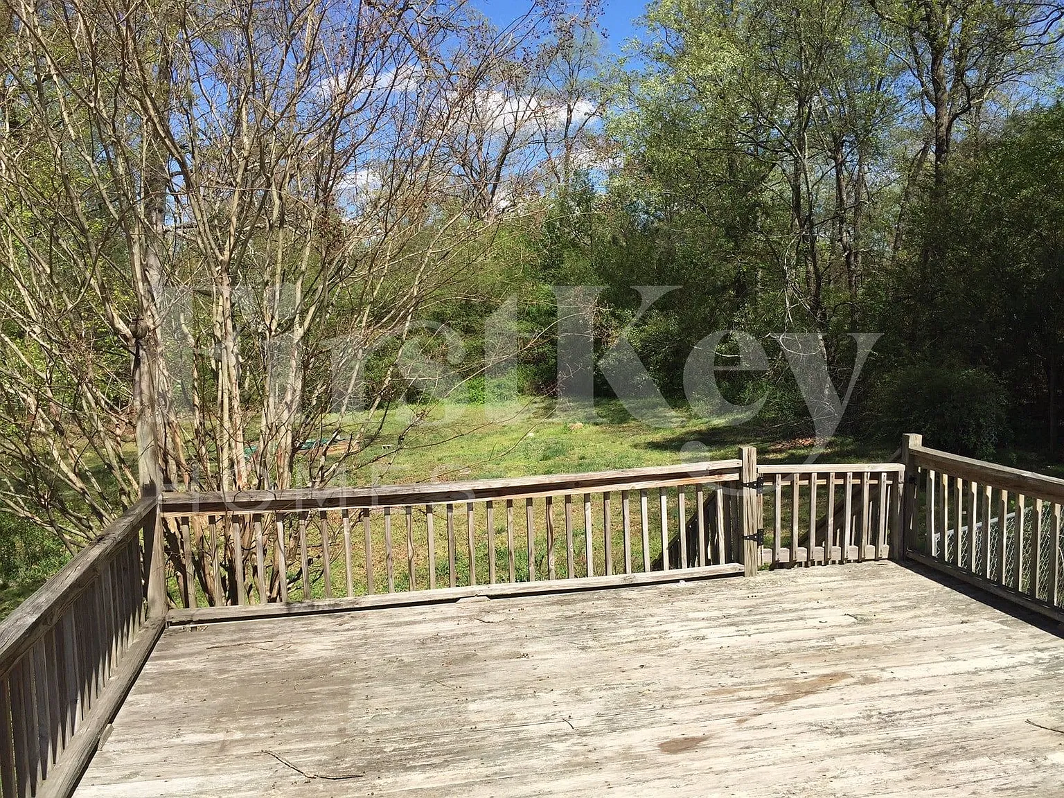 4 bed, 2.0 bath, 2100 sqft, $1,650 — Photo 3