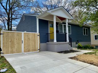 9709 Woodland Ave, Lanham, MD