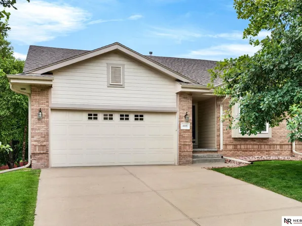 6608 S 165th Ave, Omaha, NE 68135