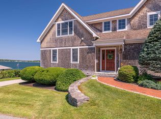 30 Loveitts Field Rd, South Portland, ME 04106