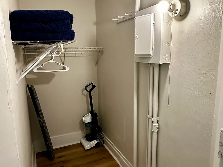418 N Parker Dr #2A — Photo 17