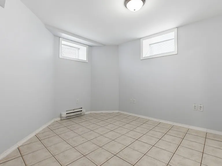 82 Blake St #B — Photo 7