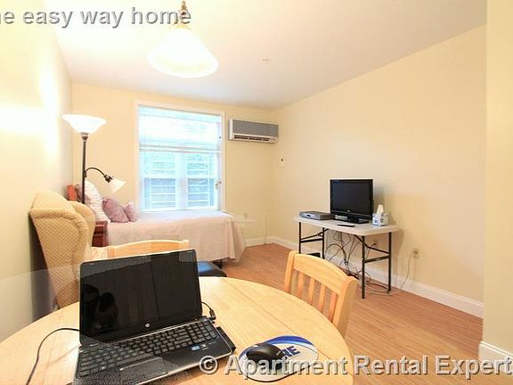 5th image of 37 Brookline St #2A