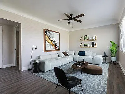 743 E Coronado Rd #11 — Photo 3