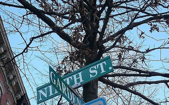 Great Uptown Location