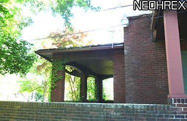 3rd image of 1010 Bryson St