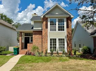 215 Parkwood Cir, Niceville, FL 32578
