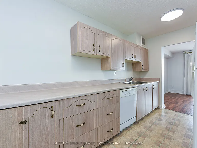 2055 Upper Middle Rd #705 — Photo 18