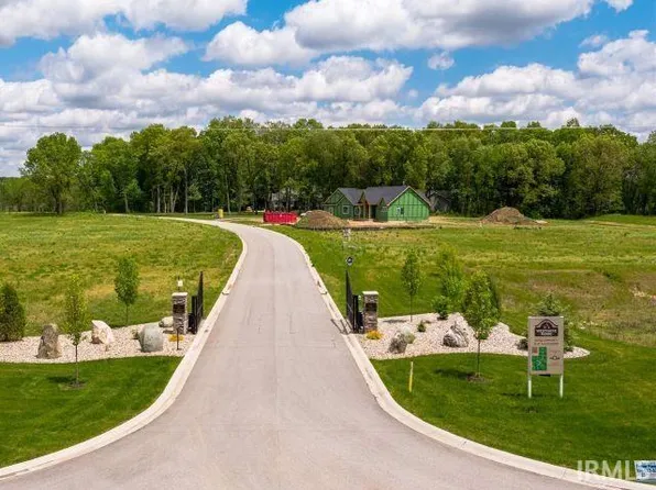 29867 Ridge Cv, Granger, IN 46530