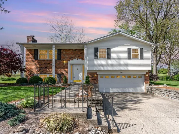 4483 Woodtrail Ln, Cincinnati, OH 45251