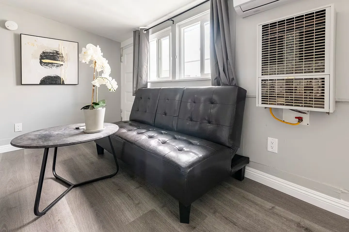 1 bed, 450 sqft, $2,950 — Photo 3