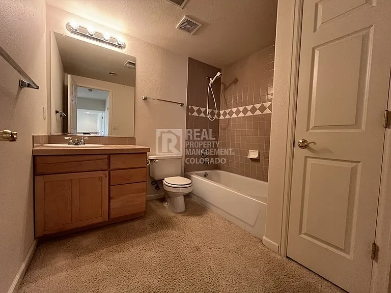 857 Appleby Pl — Photo 24