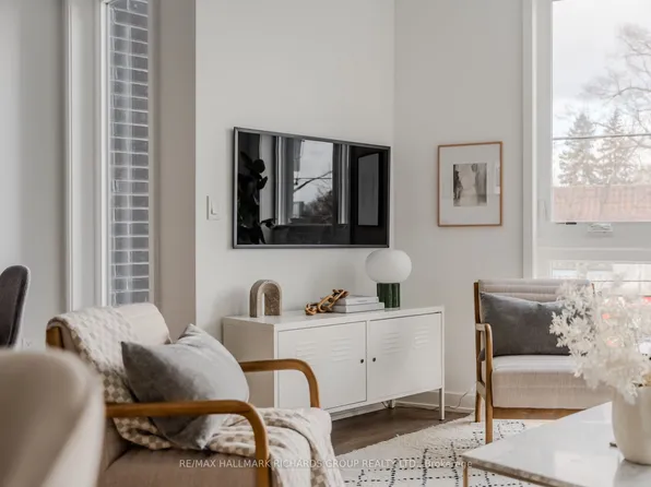 35 Birchcliff Ave #35, Toronto, ON M1N 0C1