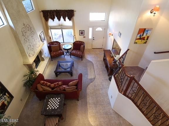 3rd image of 1349 N Placita De Almas