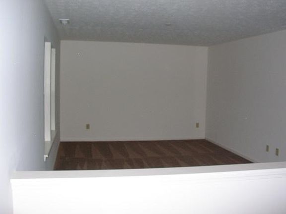 3rd image of 6154 Woodhaven Dr
