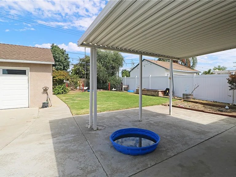 412 Catalpa Ave — Photo 21