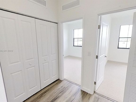 5th image of 15600 SW 136th St #205