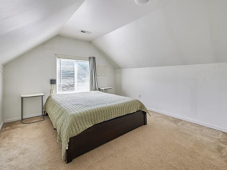4148 State Line Rd — Photo 25
