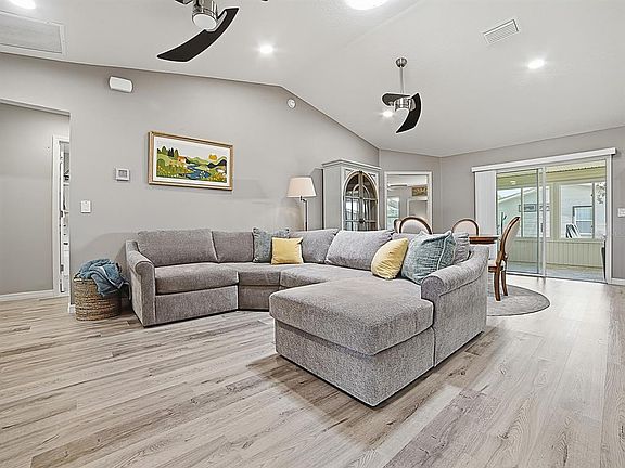 5th image of 1033 Aloha Way