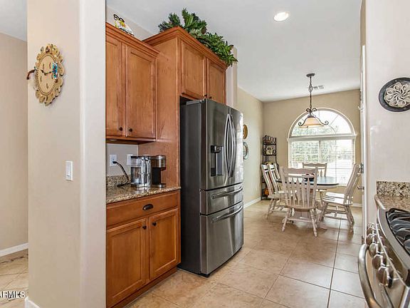 5th image of 27032 W Tonopah Dr