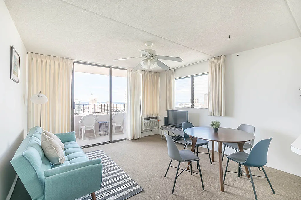 2240 Kuhio Ave — Photo 1