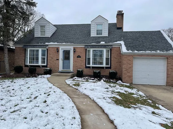 4204 Gilbert Ave, Western Springs, IL 60558