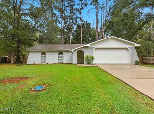 102 Harbour View Rd, Brandon, MS 39047